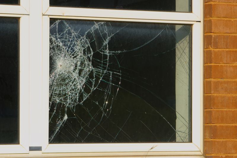 Crack Repair on Glass