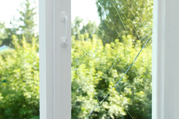 Cracked Window Repair in Conway